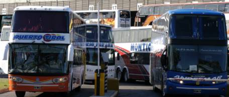 La UTA confirma que a partir de las 21 hay paro de micros de larga distancia