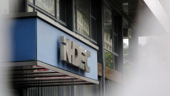 Devaluación, Indec, YPF y siguen los deberes